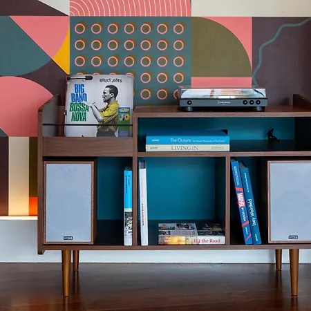 &tales - 4* Όμπιδος