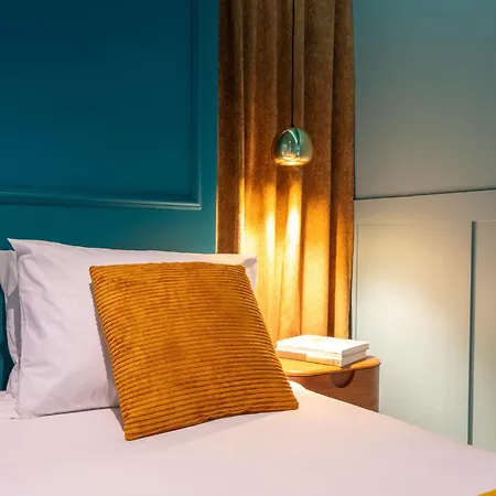 &tales - Ξενοδοχείο 4*